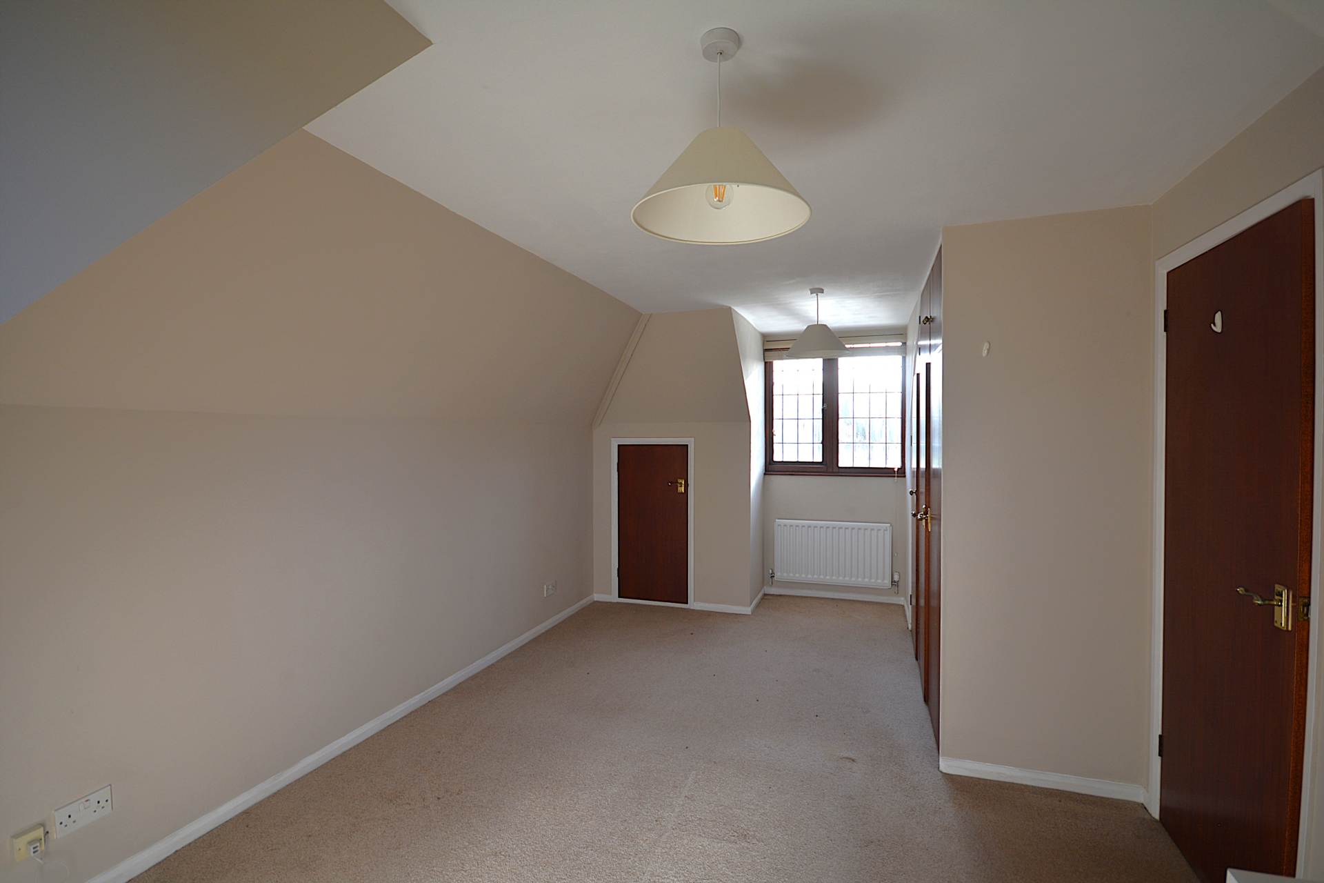 Oak Lane, Bellingdon, Image 13