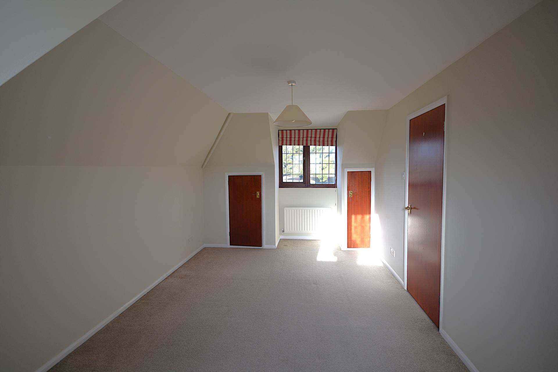 Oak Lane, Bellingdon, Image 18