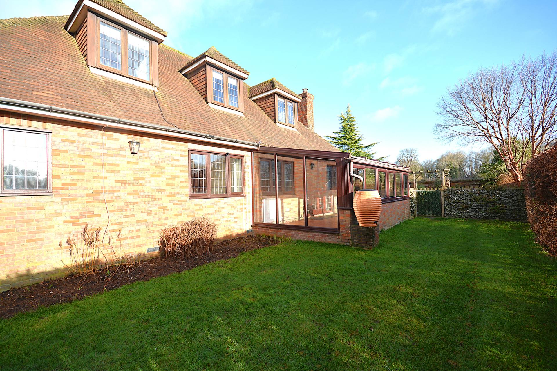 Oak Lane, Bellingdon, Image 21