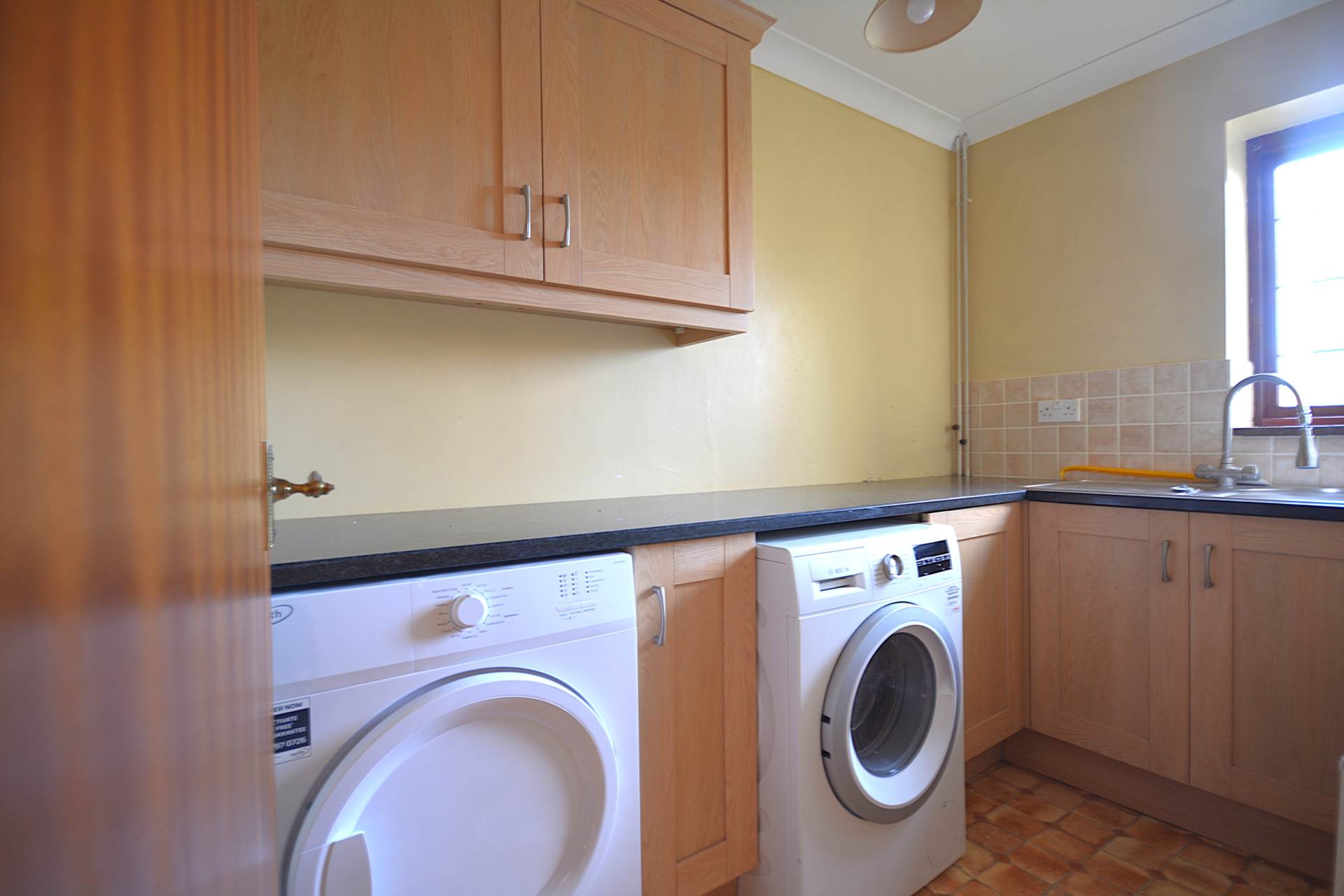 Oak Lane, Bellingdon, Image 8