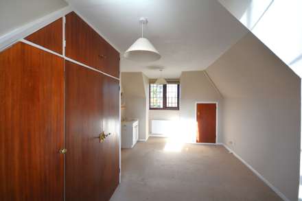 Oak Lane, Bellingdon, Image 12