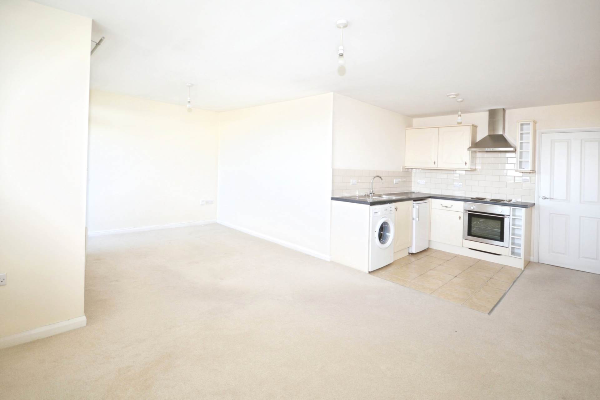 Chiltern Avenue, Amersham, Image 4