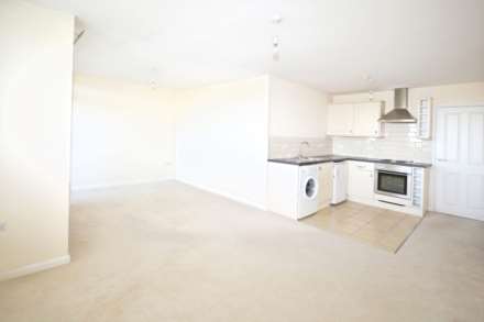 Chiltern Avenue, Amersham, Image 4