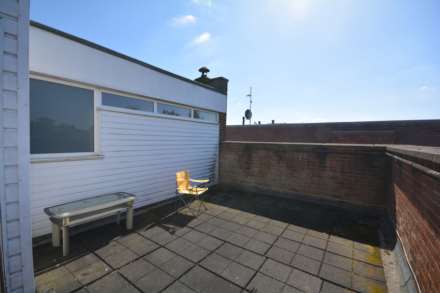 Chiltern Avenue, Amersham, Image 8
