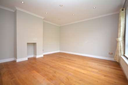 Hundred Acres Lane, Amersham, Image 3