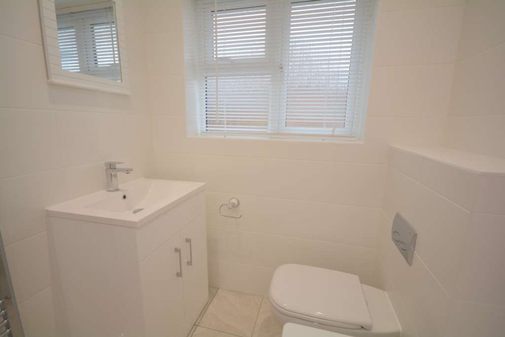Wayside Court, Amersham HP6, Image 6