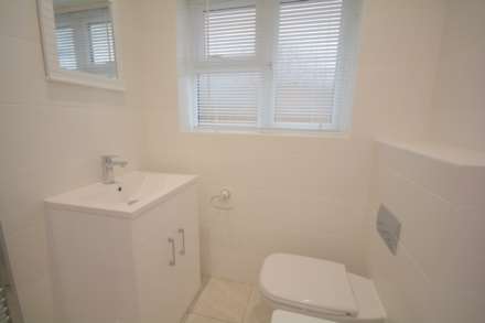 Wayside Court, Amersham HP6, Image 6