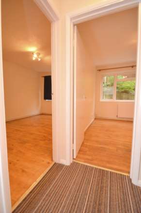 Station Road, Amersham HP6, Image 5
