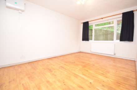 Station Road, Amersham HP6, Image 6