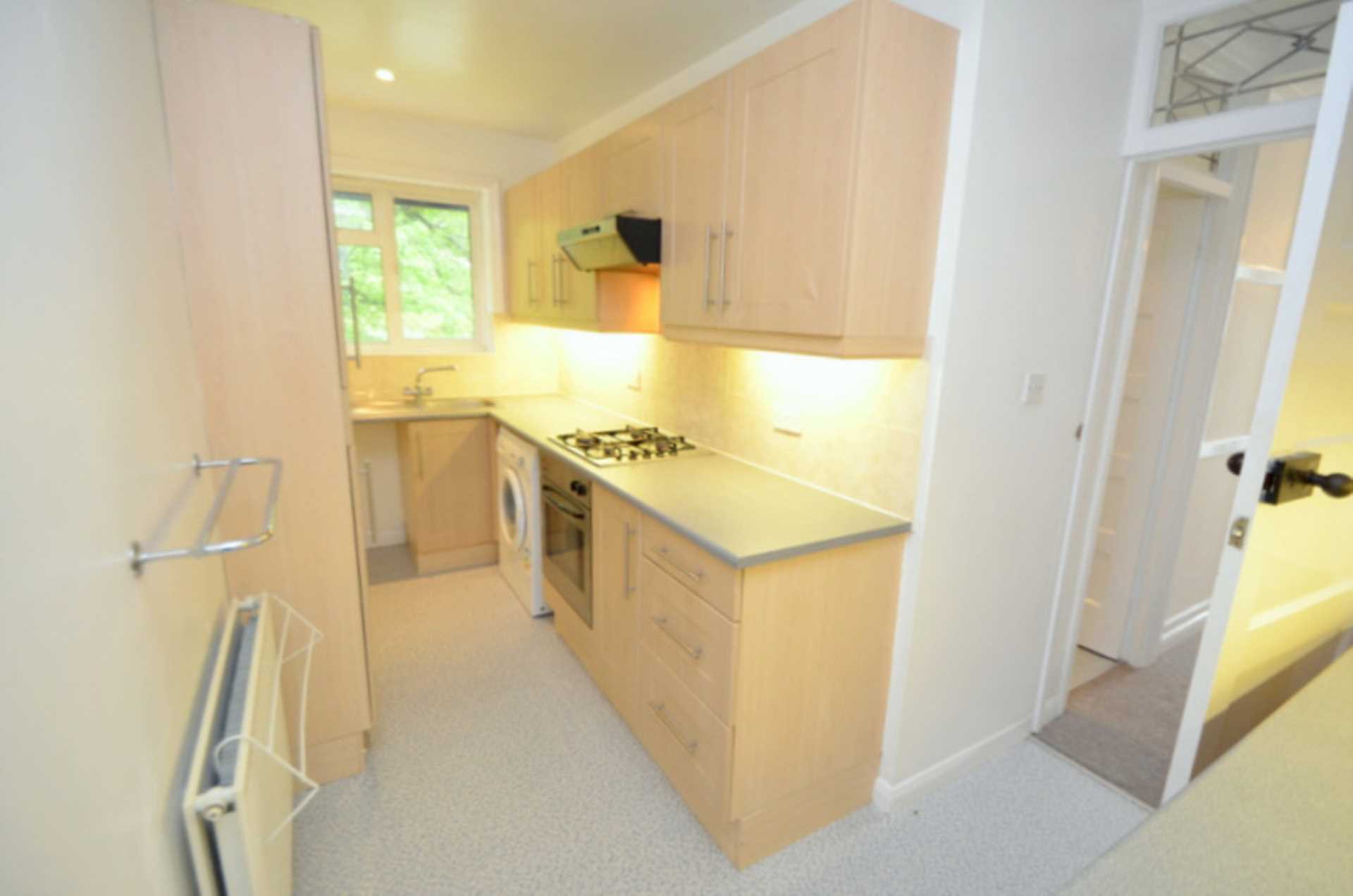 Parsonage Place, Amersham HP6, Image 6
