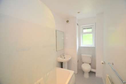 Parsonage Place, Amersham HP6, Image 4