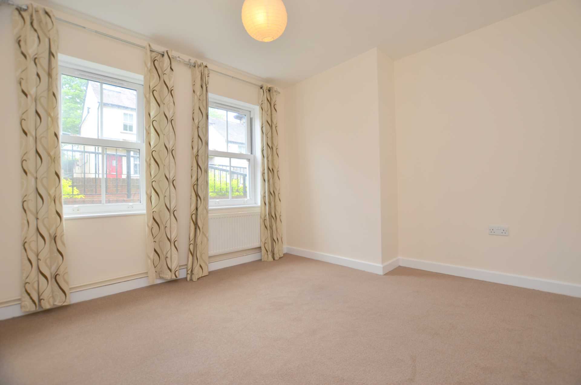 Station Road, Amersham, HP7, Image 3