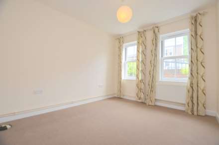Station Road, Amersham, HP7, Image 2