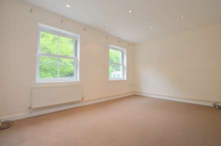 Station Road, Amersham, HP7, Image 7