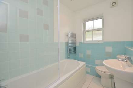 Station Road, Amersham, HP7, Image 8