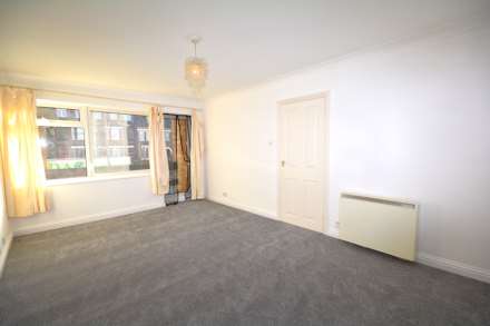 1 Bedroom Flat, Broad Street, Chesham