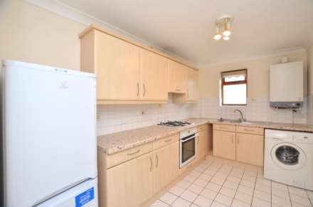 White Lion Road, Amersham, Image 2