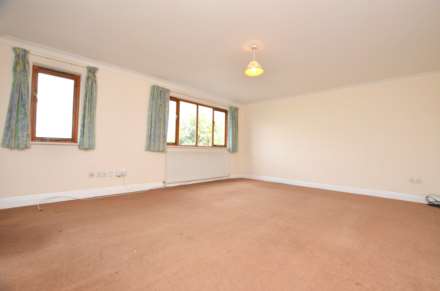 White Lion Road, Amersham, Image 3