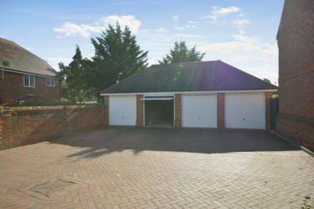Back Lane, Great Missenden HP16, Image 12