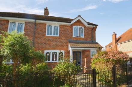 Back Lane, Great Missenden HP16, Image 13