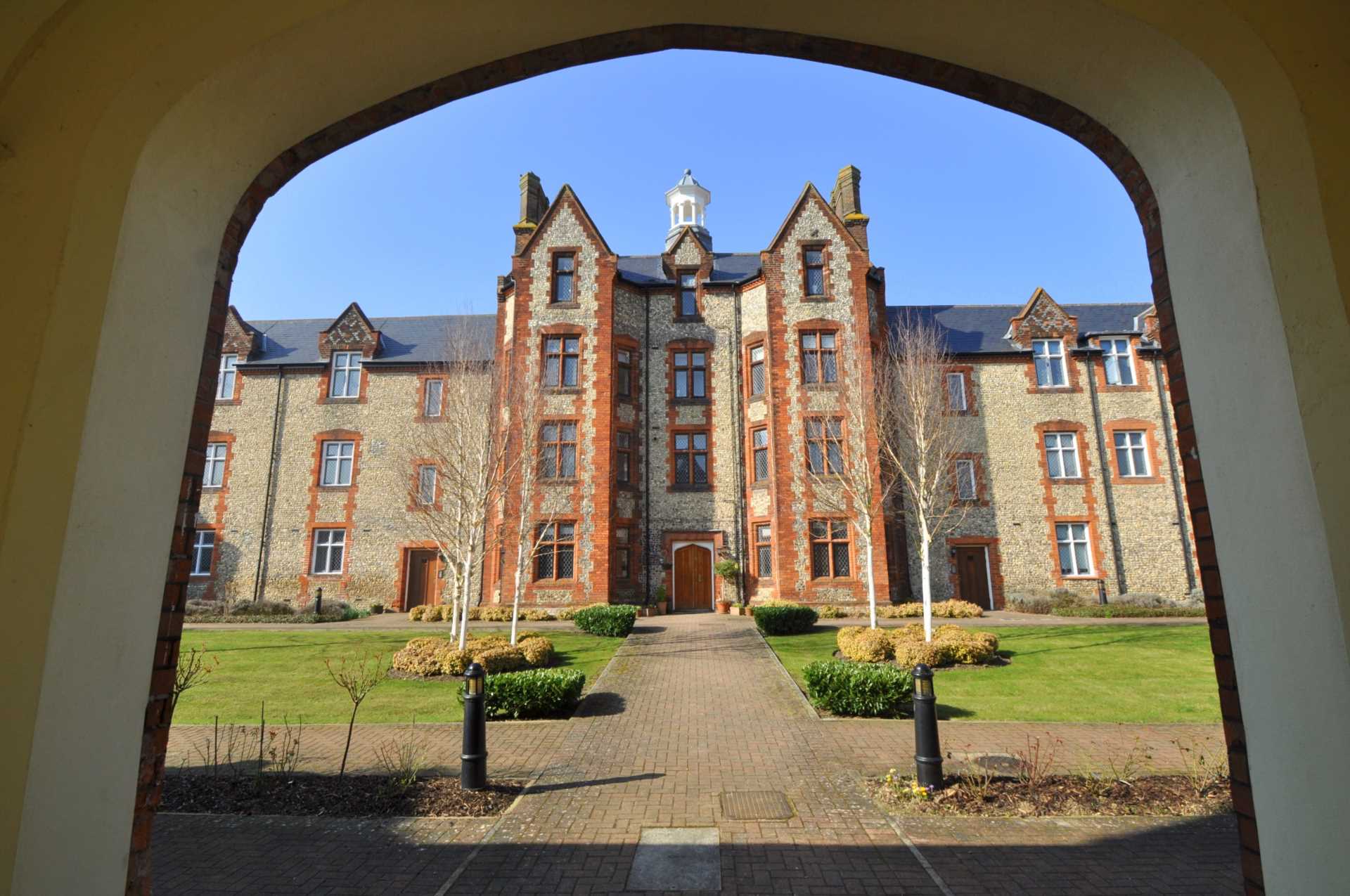 Whielden Street, Amersham, Image 2