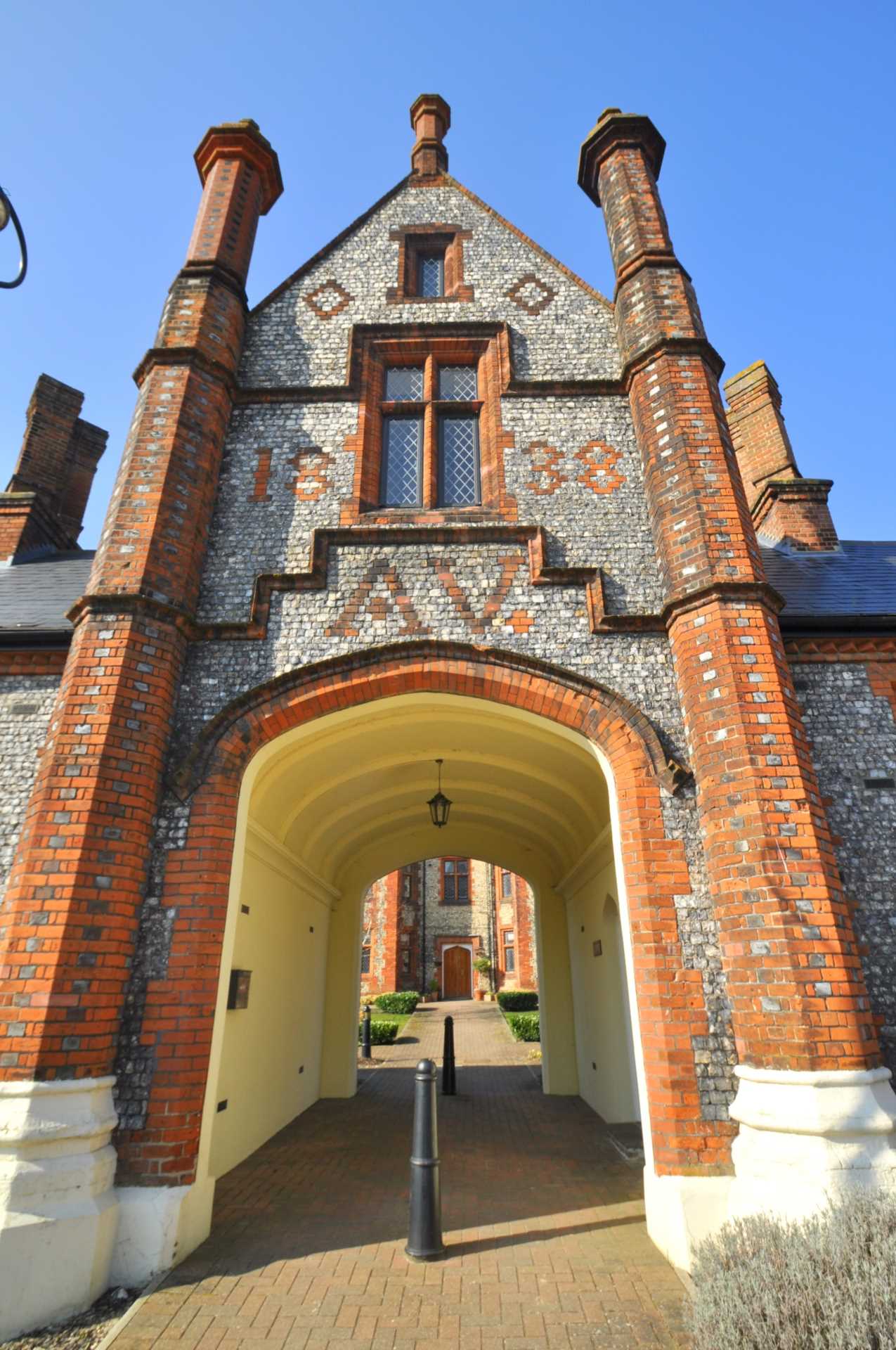 Whielden Street, Amersham, Image 3