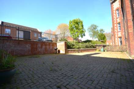 Whielden Street, Amersham, Image 14