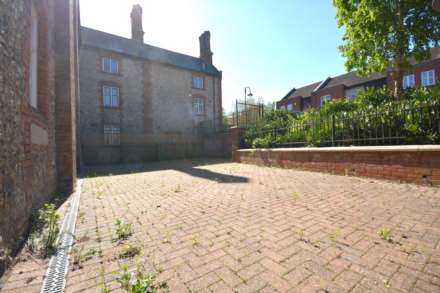 Whielden Street, Amersham, Image 15