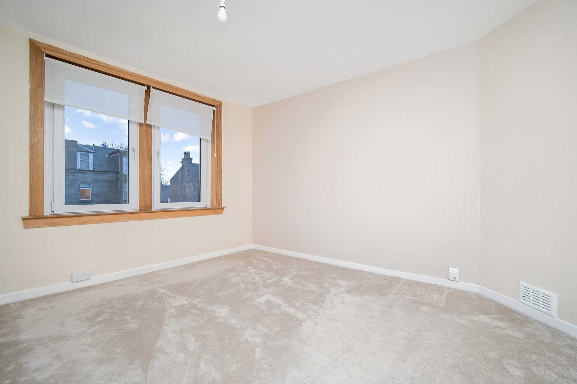 Miliken Place, Kilbarchan, Image 10