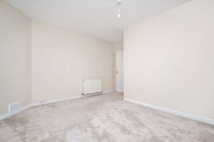 Miliken Place, Kilbarchan, Image 11