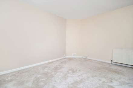 Miliken Place, Kilbarchan, Image 12