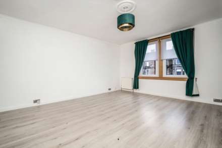 Miliken Place, Kilbarchan, Image 2