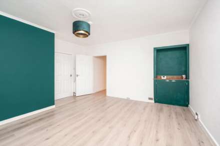 Miliken Place, Kilbarchan, Image 4