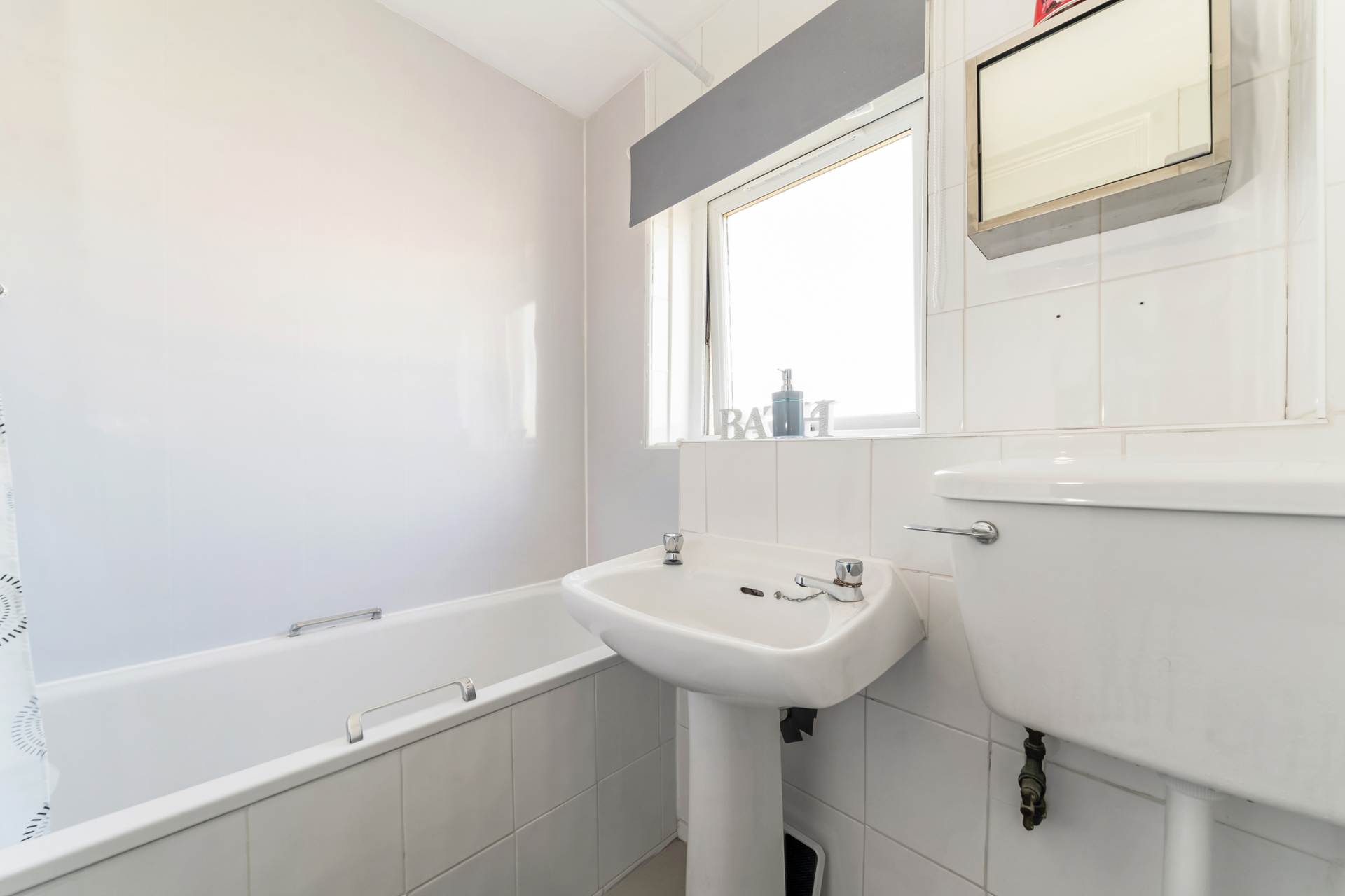 Kintyre Avenue, Linwood, Image 13