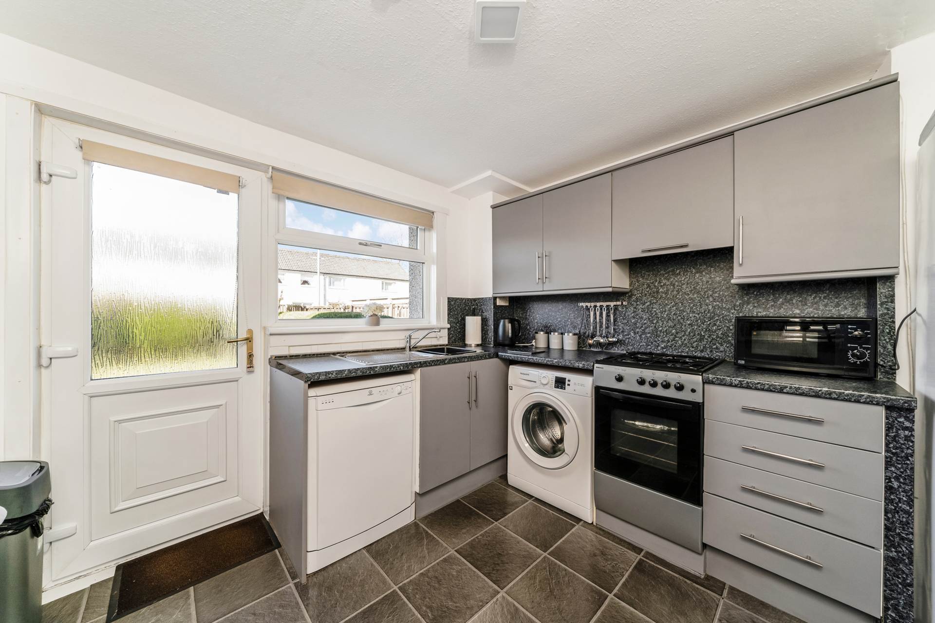 Kintyre Avenue, Linwood, Image 5