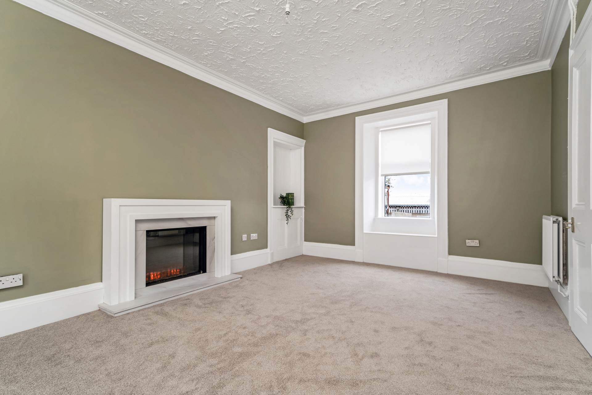 Woodhead Road, Kilmacolm, Image 3