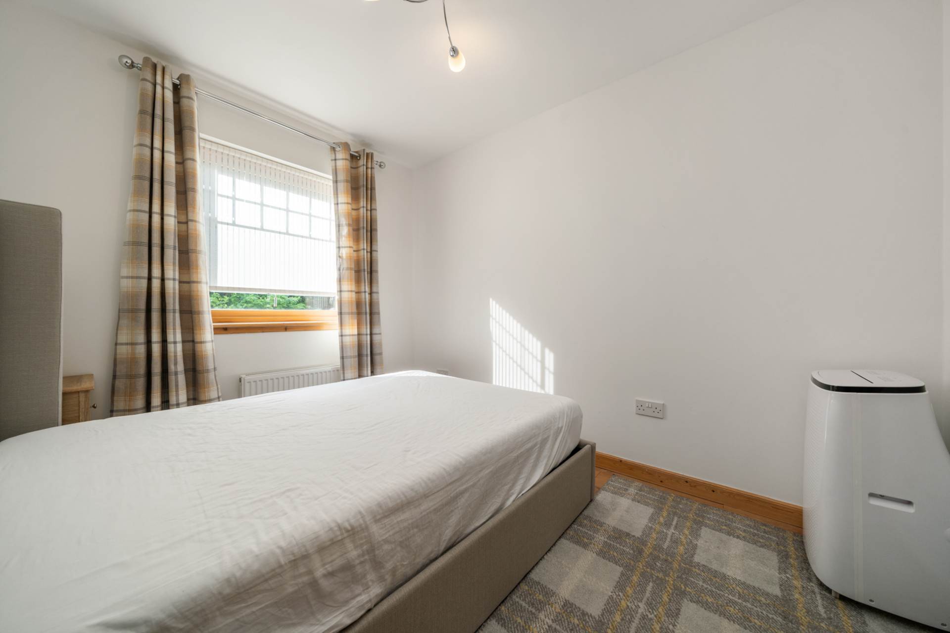 Hollybush Lane, Port Glasgow, Image 10