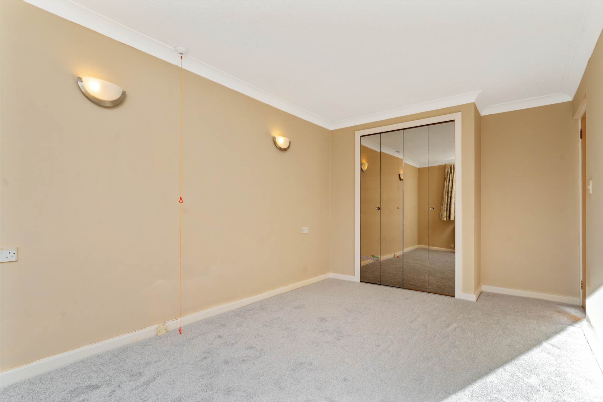 Elphinstone Court, Kilmacolm, Image 8