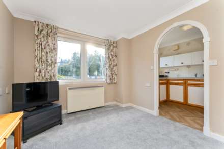 Elphinstone Court, Kilmacolm, Image 4
