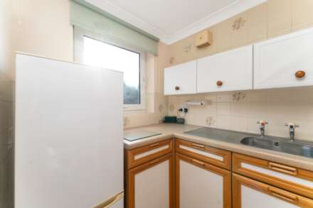 Elphinstone Court, Kilmacolm, Image 5