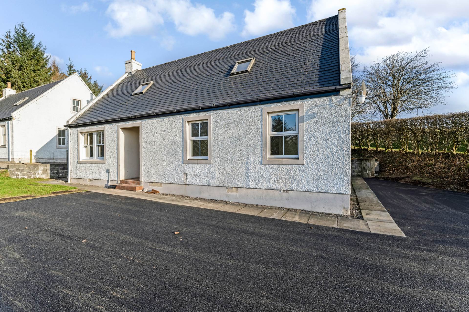 Burntshields Road, Kilbarchan, Image 1