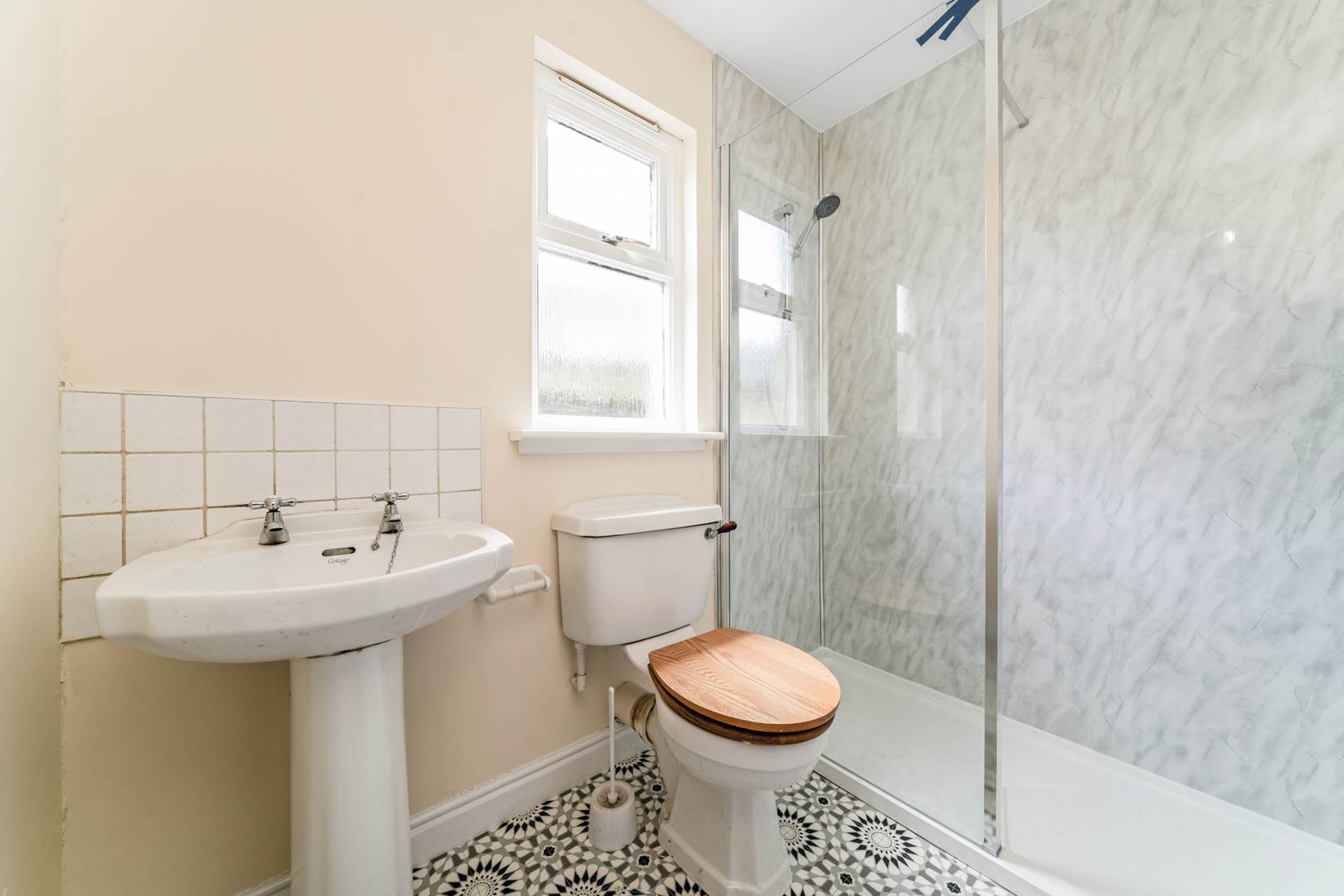 Burntshields Road, Kilbarchan, Image 12