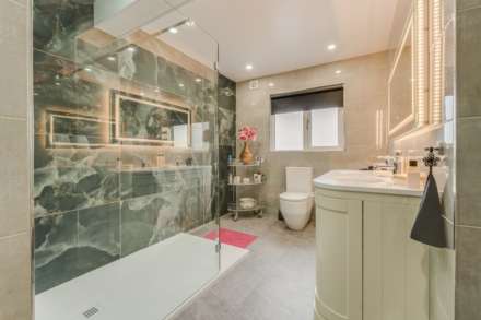 Auchenbothie Gardens, Kilmacolm, Image 26