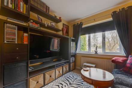 Auchenbothie Gardens, Kilmacolm, Image 9