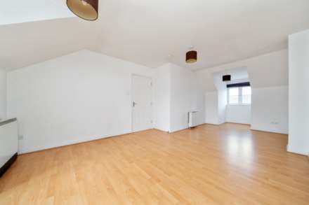 Barclay Drive,Elderslie, Image 2