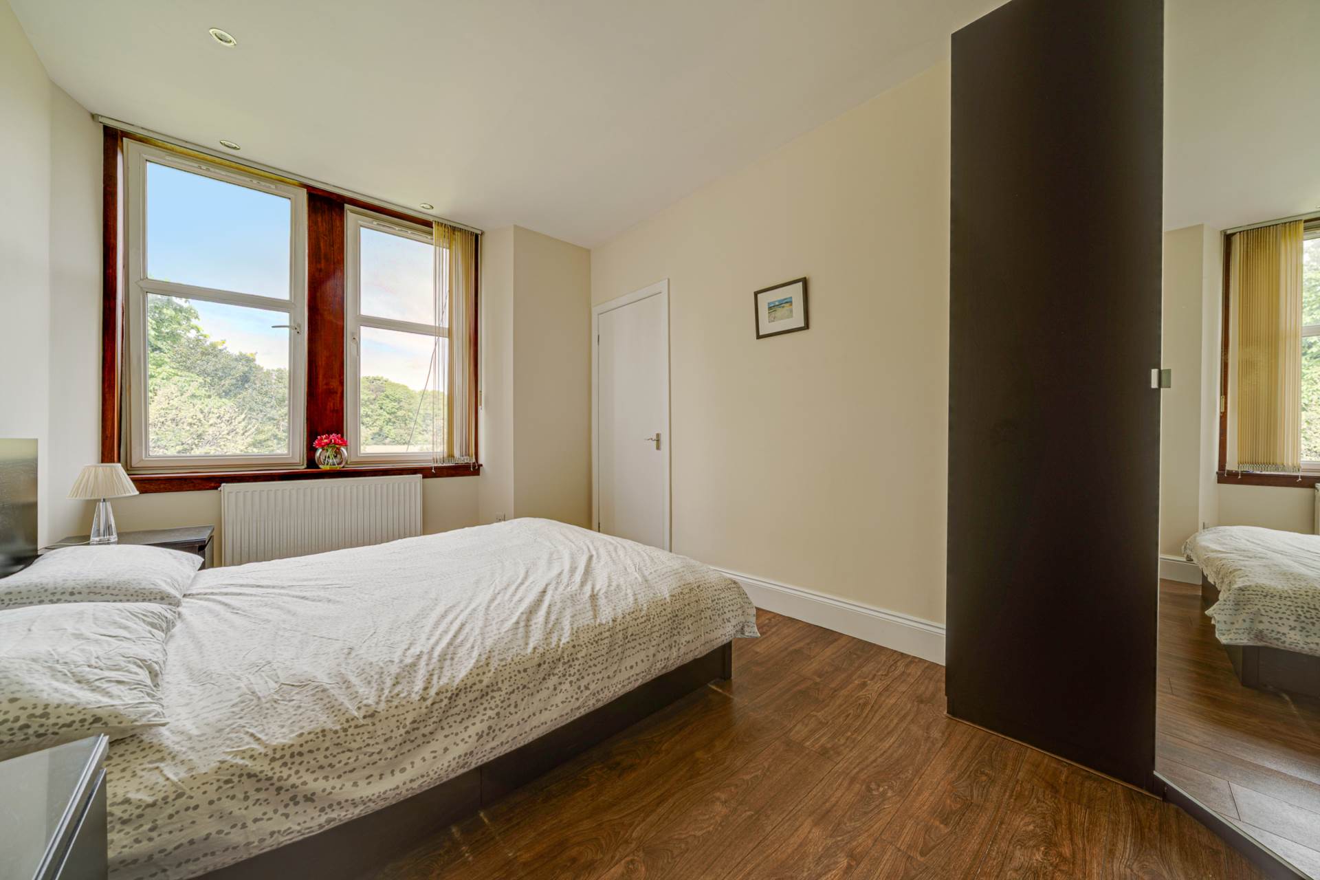 Westend, Paisley, Image 10