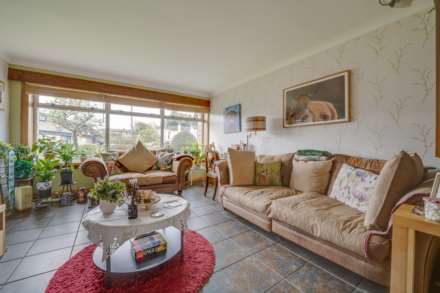 Burnlea Crescent, Houston, Image 2