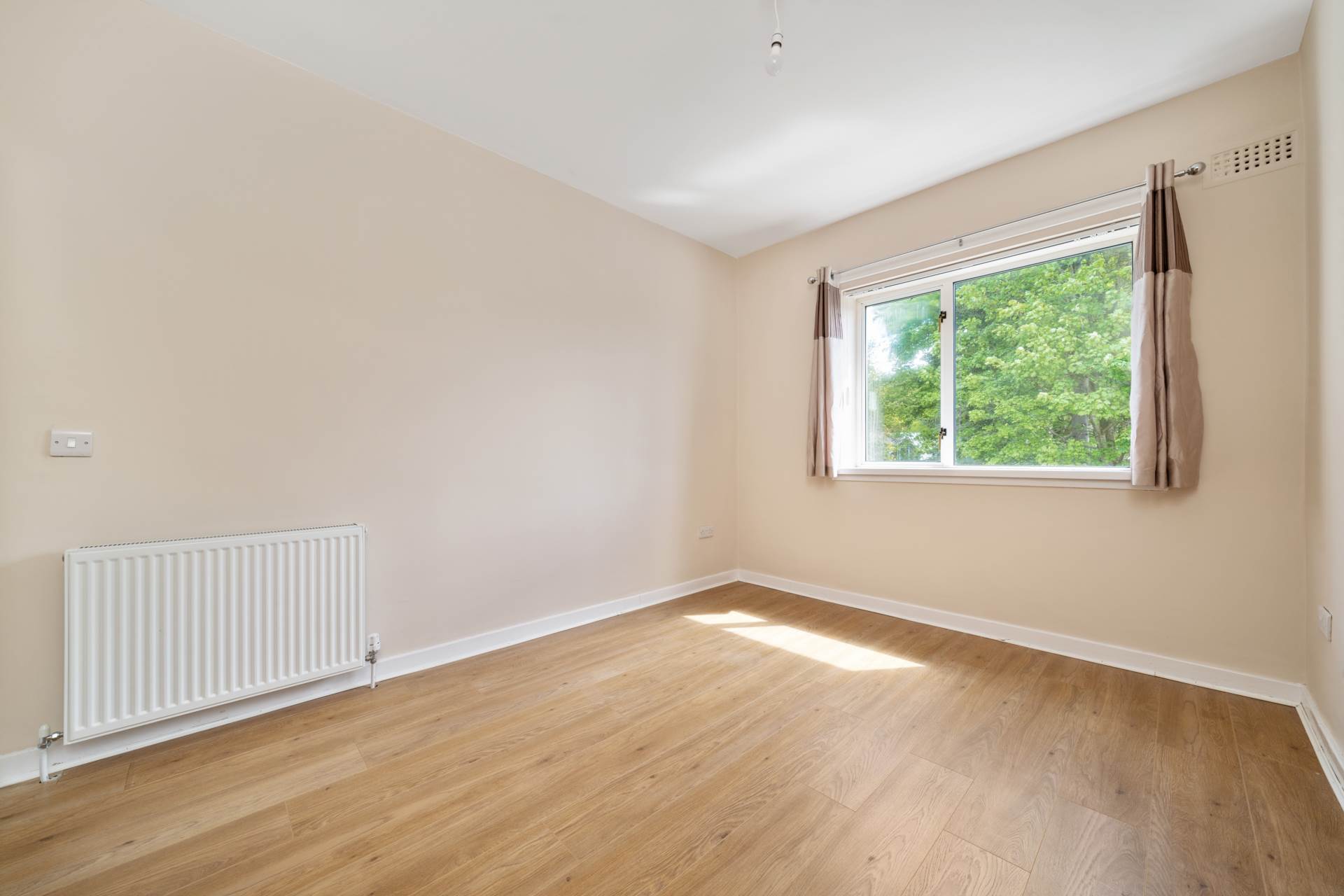 Wateryetts Drive, Kilmacolm, Image 11