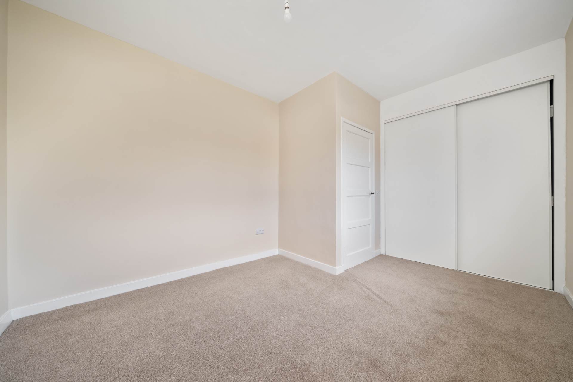 Wateryetts Drive, Kilmacolm, Image 9