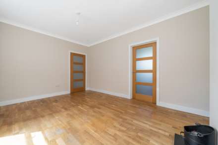 Wateryetts Drive, Kilmacolm, Image 4